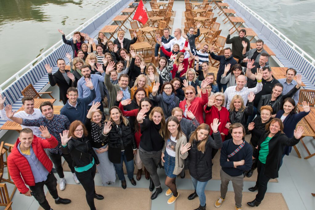 Satur komanda Oktoberfeste